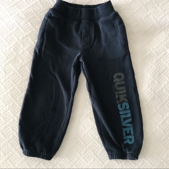 quicksilver sweatpants